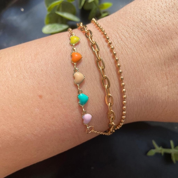 Little Hearts Gold Luxury Bracelet - Picture 3 of 8